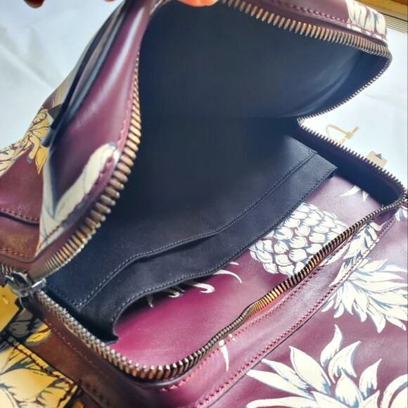 NWT$1,550 Valentino Garavani AUTHENTIC Leather Pineapple Hawaiann Backpack Bag main image 2